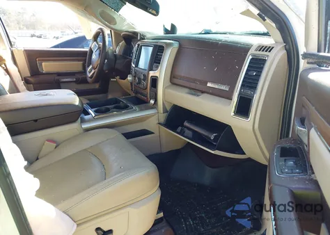 2014 Ram 1500 Laramie z USA, uszkodzony, nr VIN 1C6RR7NT4ES137647